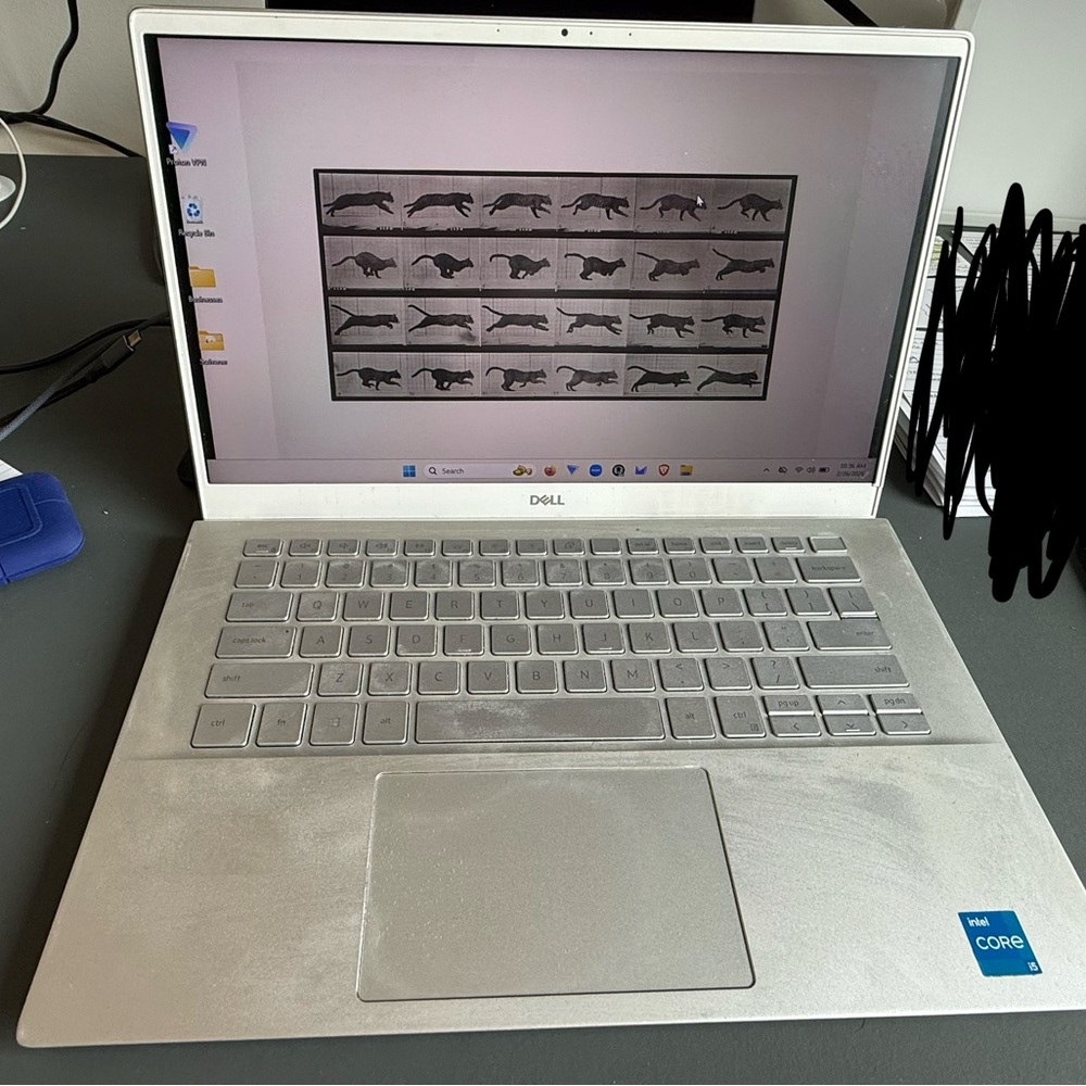 Dell Inspiron P130G002 Laptop